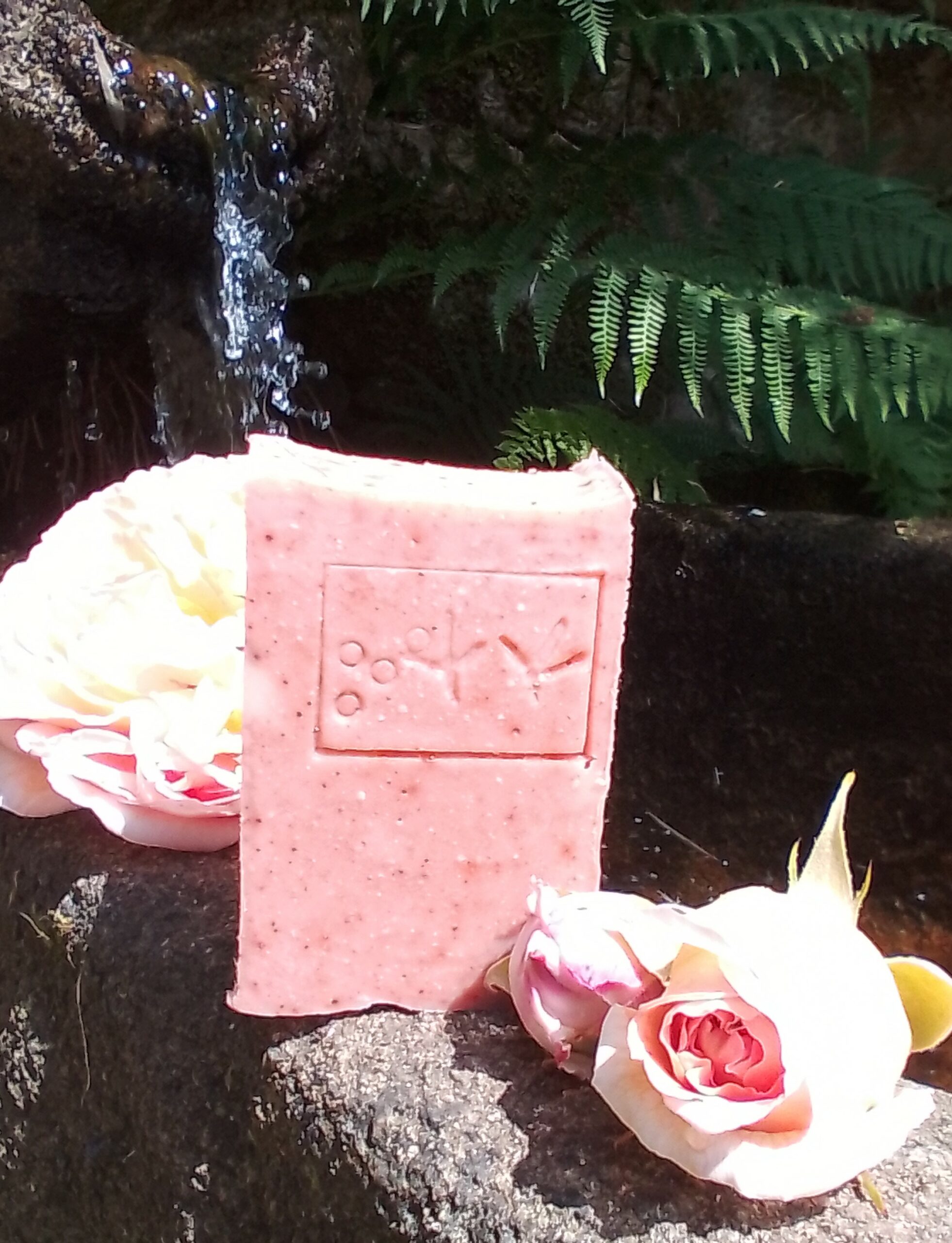 roz'bel savon surgras parfumé
